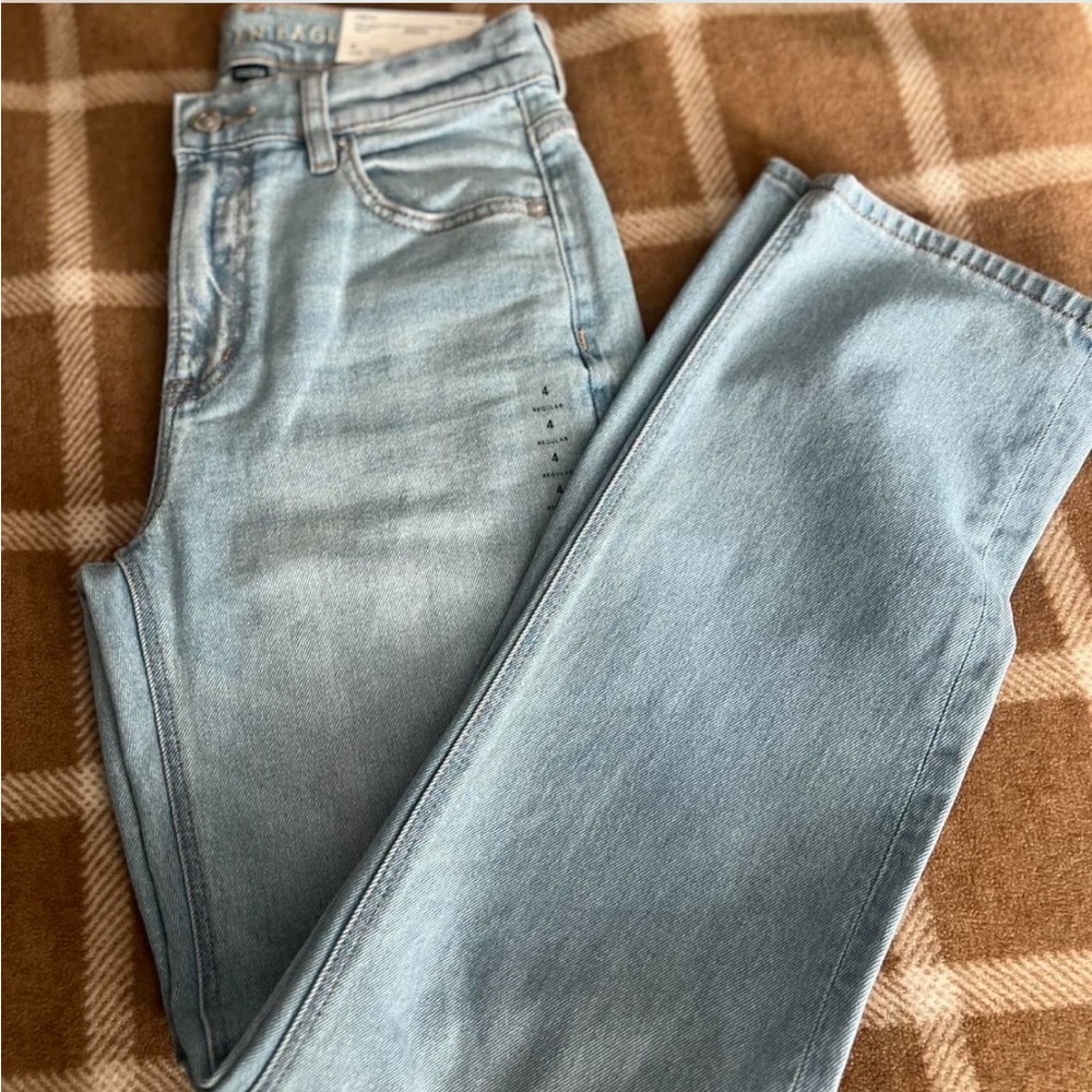 American Eagle Outfitters Light Wash Slim Jeans